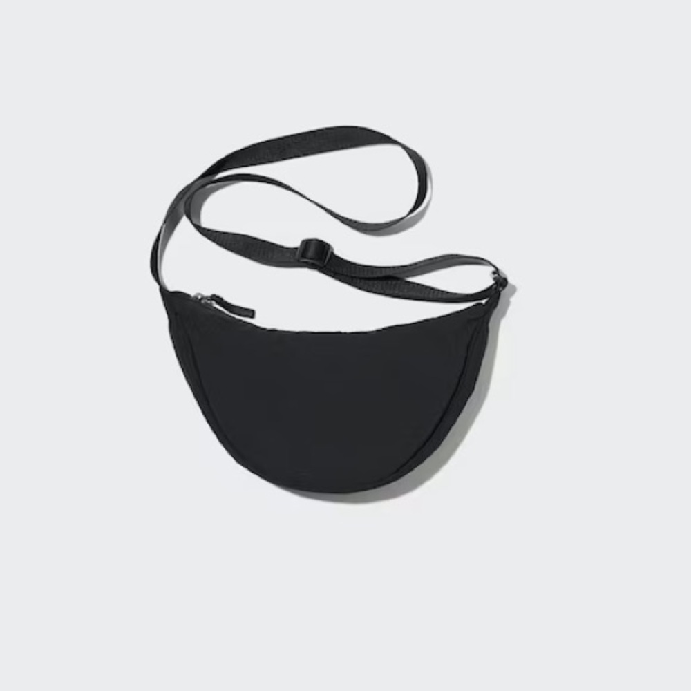 UNIQLO ROUND MINI SHOULDER BAG (NYLON)